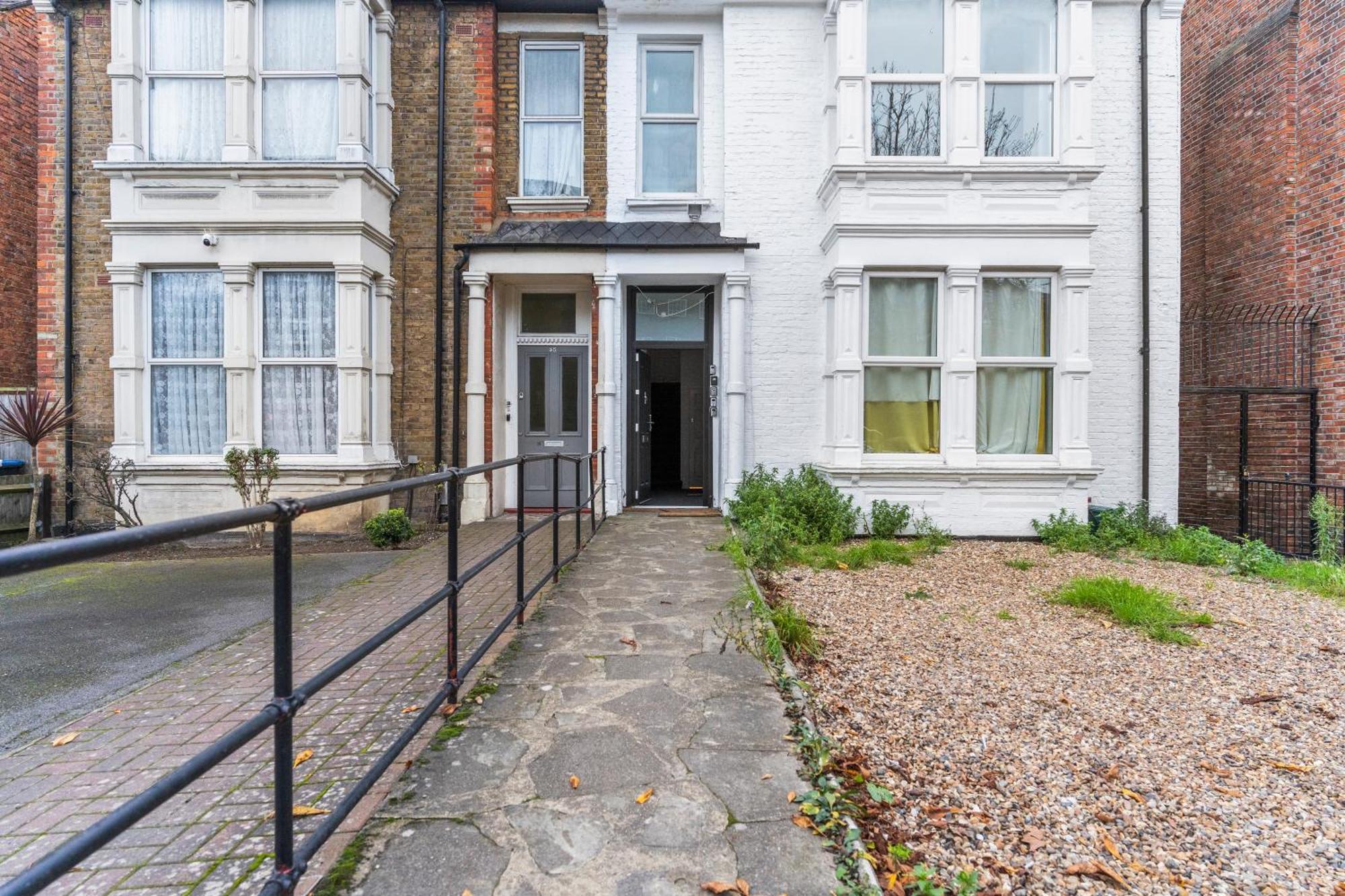 Modern Apartments London With Free Wifi מראה חיצוני תמונה