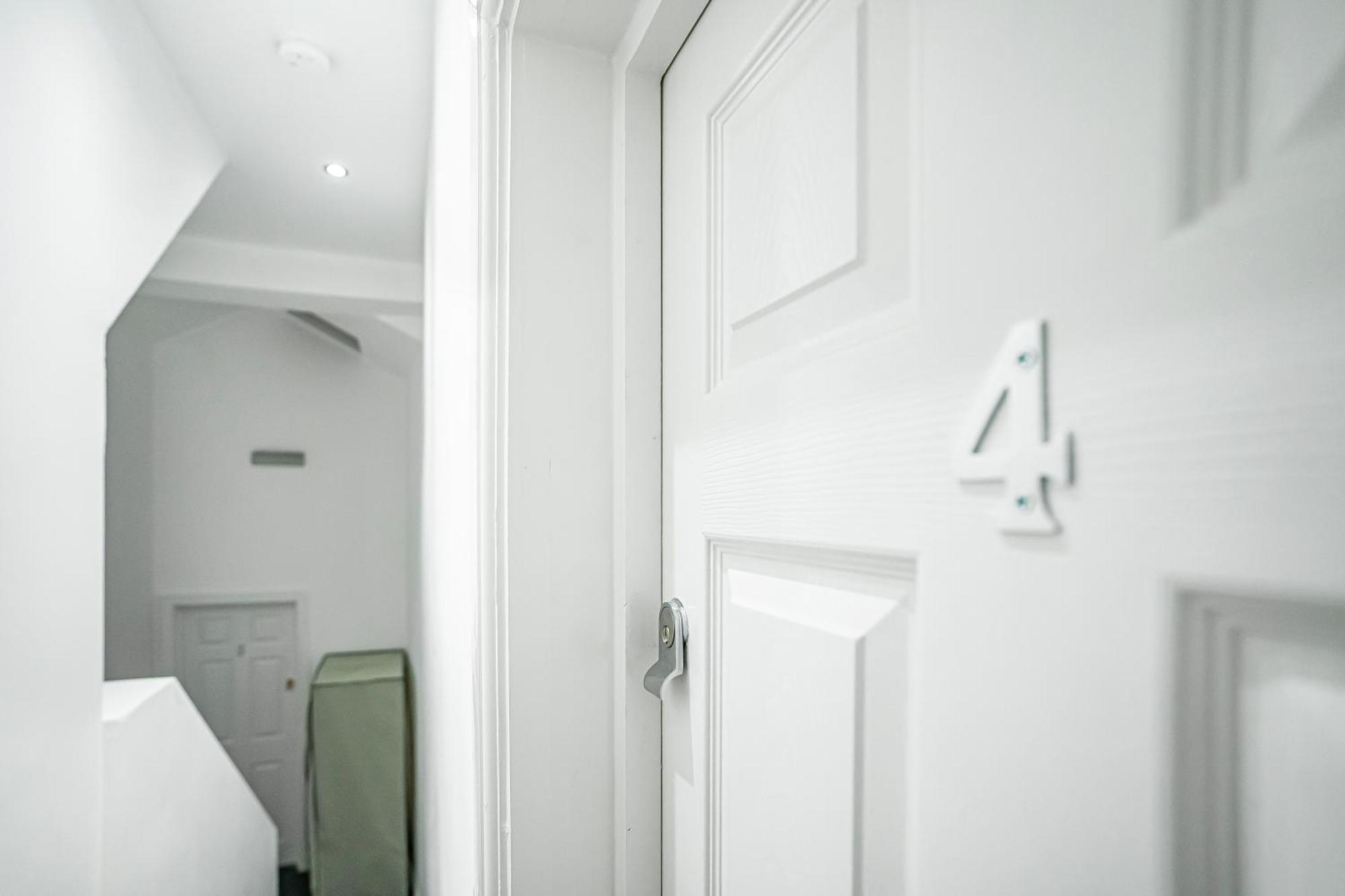 Modern Apartments London With Free Wifi מראה חיצוני תמונה