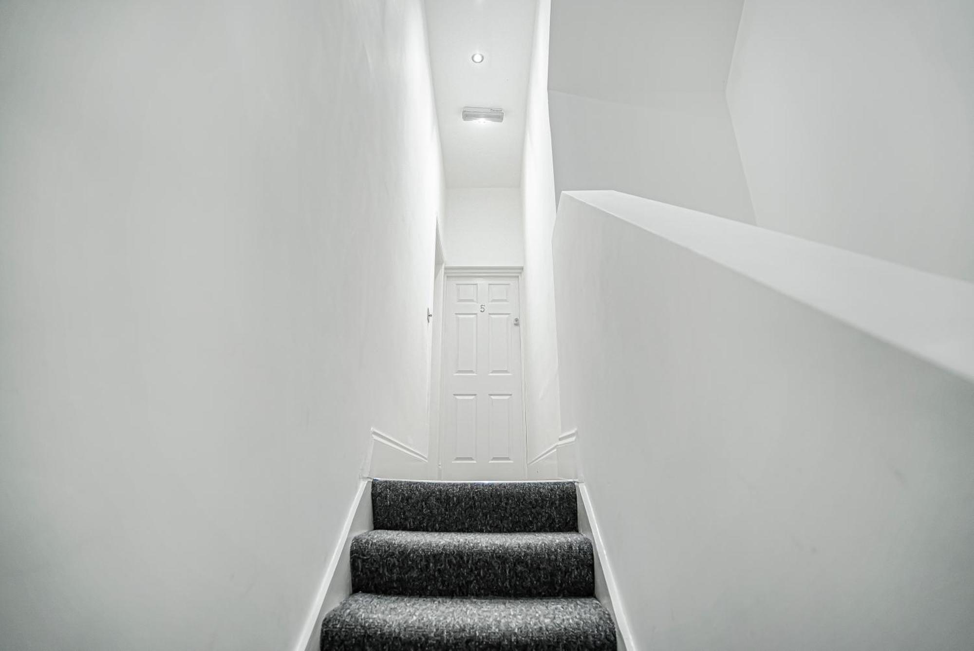 Modern Apartments London With Free Wifi מראה חיצוני תמונה
